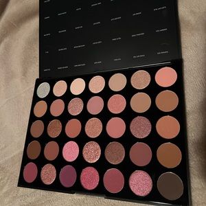 Morphe 35XO Natural Flirt Palette NEW in BOX